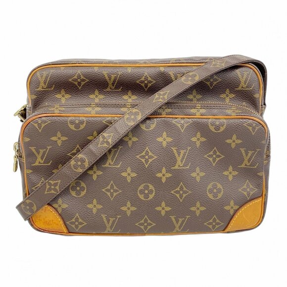 LOUIS VUITTON Authentic Brown Monogram Shoulder Bag